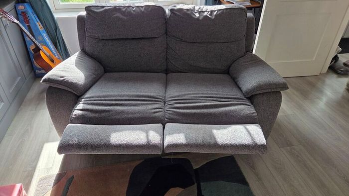 2 seater recliner couch