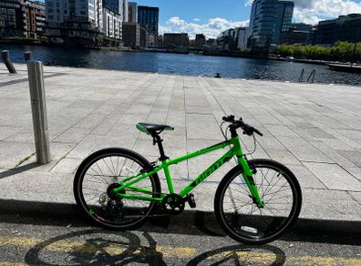 Giant ARX 24" kids bike neon green