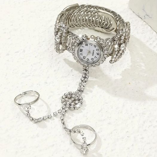 Bracelet .