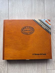 Romeo Y Julieta Cigar Box