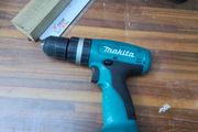 Makita Screw Guns plus charger