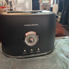 Morphy Richards  2 Slice Toaster