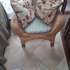 Cane chair with cushions in very good conditions.