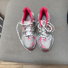 Ladies Shoes