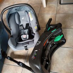 Baby car seat with iso fix