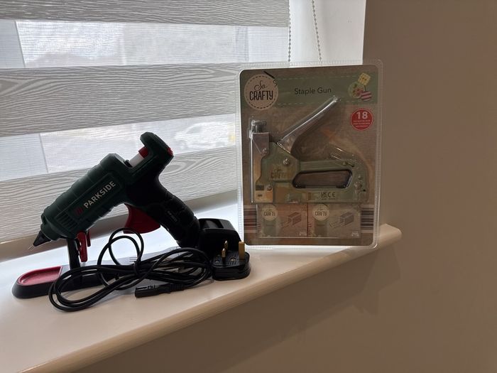 glue gun and staple gun