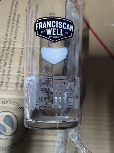 franciscian well pint glasses x x12