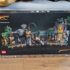 Lego Indiana Jones Temple of the Golden Idol 77015