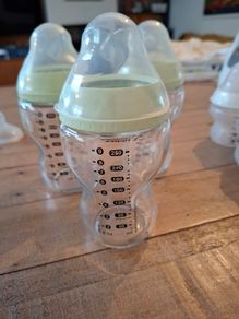 Tommee tippee bottles