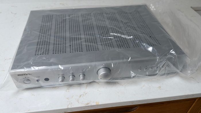 Rotel A11MK11 integrated Amplifier