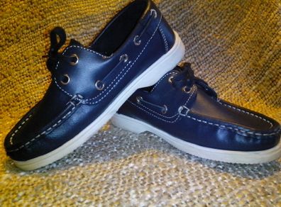 Leather upper shoes- Junior 13