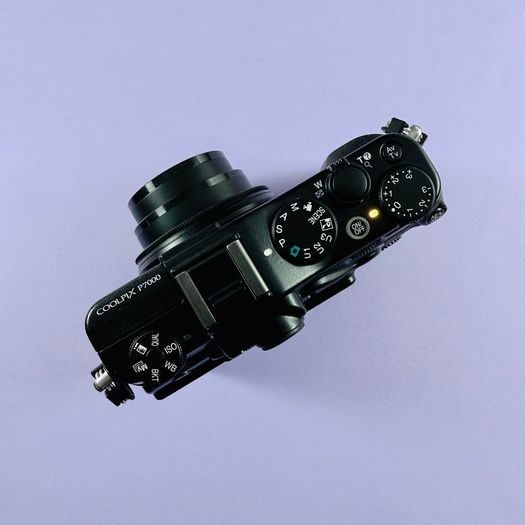 Nikon Coolpix P7000