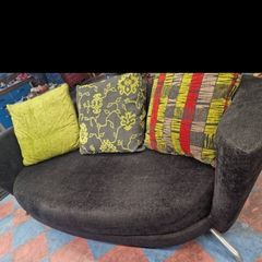 fama eloise sofa