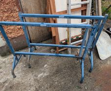 Garage Sale: Support Struts