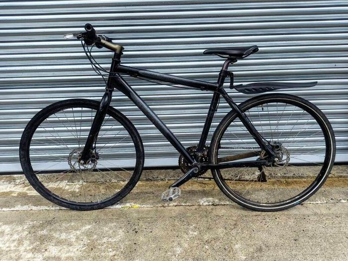 Giant Escape R1 Hybrid Bike