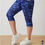 Blue camouflage cropped pants, Size 22, BNWT Image 5