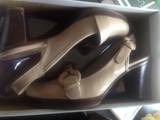 Ladies Shoes