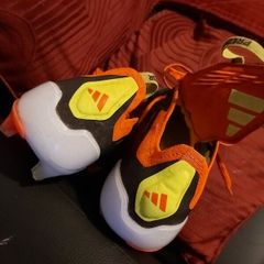 Adidas predator football boots size 10.5 UK used like new