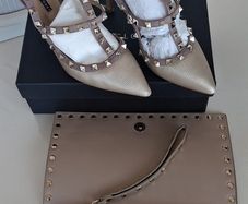 Occasion Heels And Matching Clutch Purse