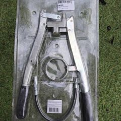 Heavy duty grease gun