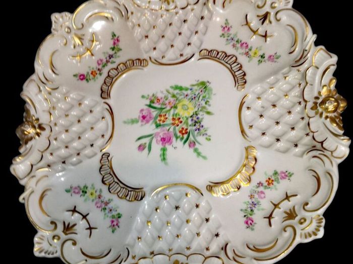 Stunning MZ Dresden Irish large plate