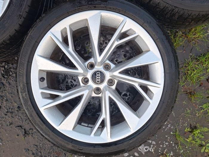18" Genuine Audi A5 S Line Alloys with tyres