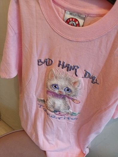 girls T shirt