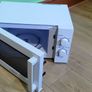 Sona 20L 700W White Microwave Image 9