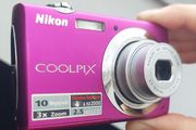 Nikon Coolpix S220 Y2K Retro Digital Camera