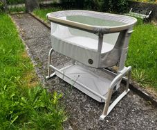 Maxi-Cosi Iora Air Co-Sleeper
