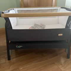 Tutti  Cozee Bedside Crib