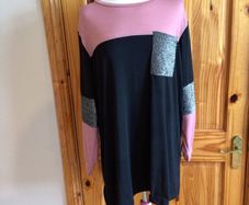 Emery Rose Ladies Black and pink long sleeve top 2XL Uk 22/24 postage included