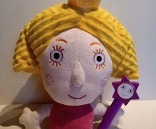 Ben and Holly Silly Spells Holly Talking Plush