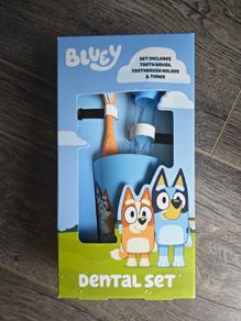 Bluey toothbrush set