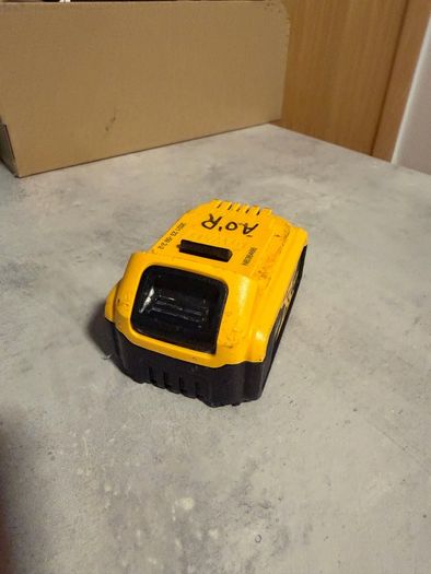 Dewalt 5Amp Battery Great condition