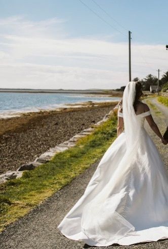 Essense of Australia Wedding Dress