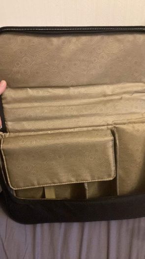 Nintendo Switch The Legend Of Zelda Breath Of The Wild Limited Edition Messenger Bag + Sturdy Case Kit [LIKE BRAND NEW]