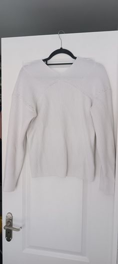 white jumper
