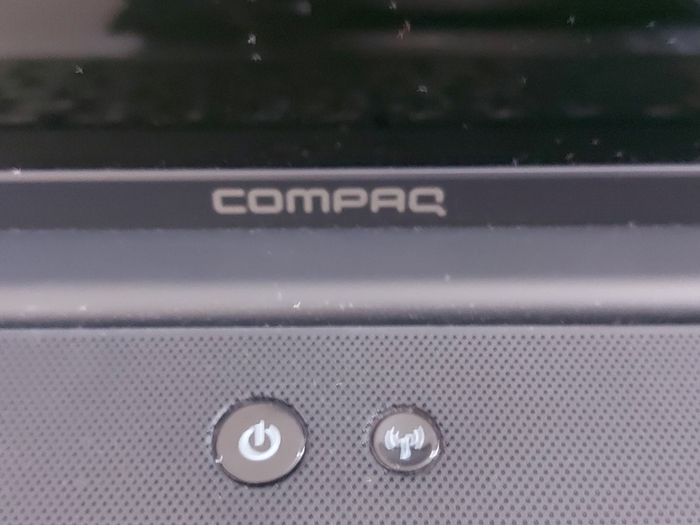 Compaq Presario CQ50, AMD Sempron SI-40, 2.0GHz, 1GB Ram, Windows 7, 32 Bit, Firefox, Opera and chrome, excellent cosmetic condition, Vintage Laptop