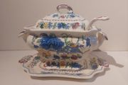 Fabulous Rare Vintage Masons Ironstone Large Lidded Soup Tureen Complete with Matching Underplate and Ladle in the Regency Pattern, Circa 1940 - Amazing to Have the Complete Set!
