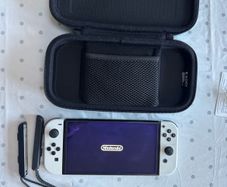Nintendo Switch OLED + Accesories