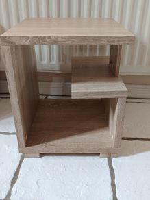 lamp table in oak