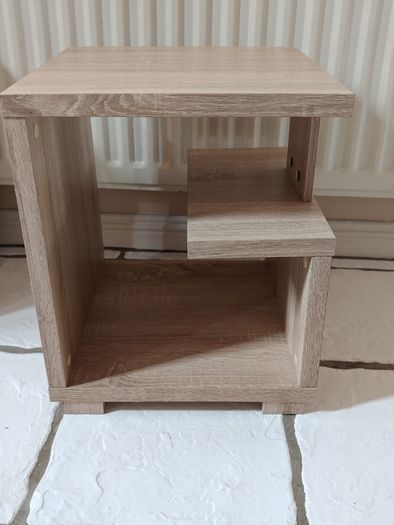 lamp table in oak