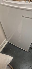 Powerpoint Fridge Freezer