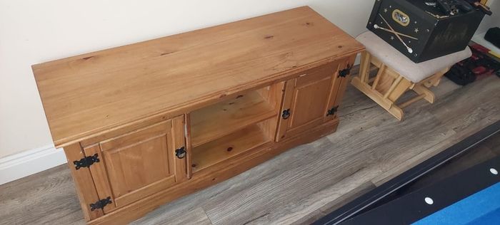 TV Unit