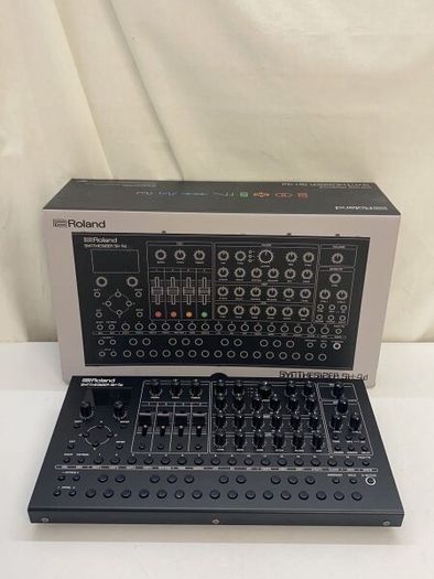 Roland SH4D