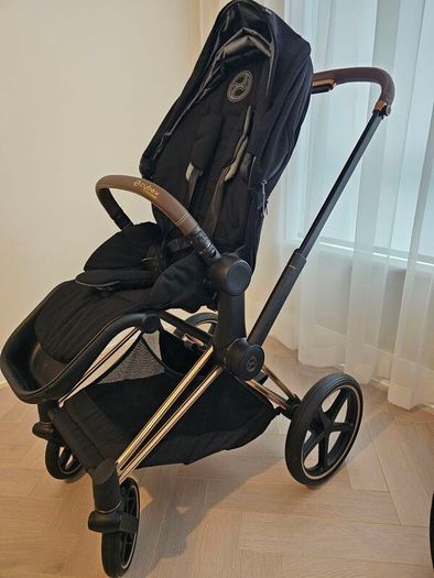 Cybex Priam Lux travel system