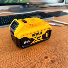 DeWalt Battery