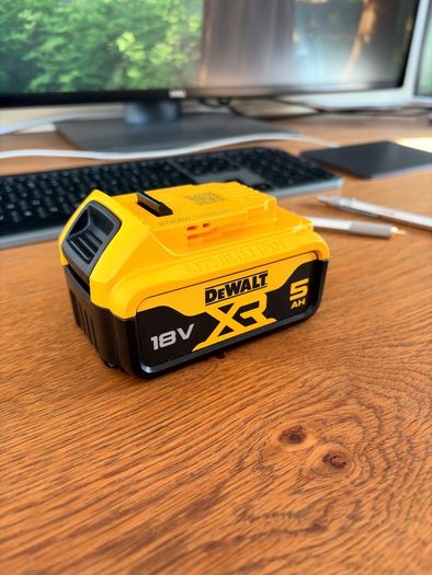 DeWalt Battery
