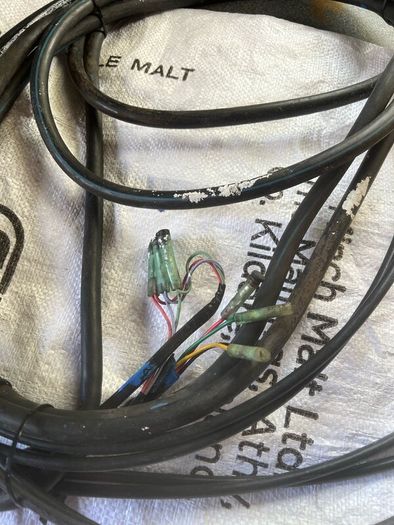 Yamaha 703 Remote Control Box with Cables